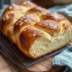 Hefezopf zu Ostern backen - fluffig & einfach
