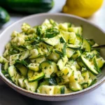 Zucchinisalat roh geraspelt